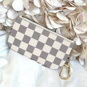 Cream Checkered Keyring Coin Purse Pouch